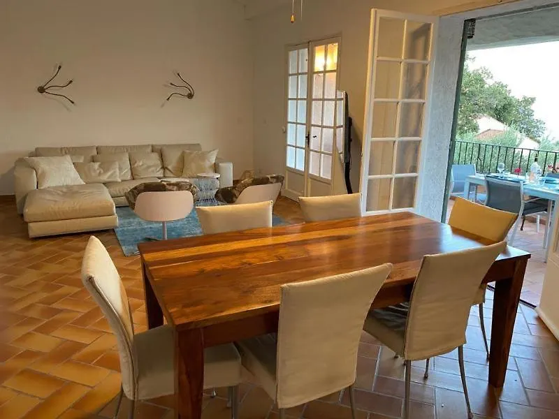 Ferienhaus Equilibre, Ideal Fuer Familien Oder Hundefreunde, Toller Pool Und Meerblick Saint-Peïre-sur-Mer Casa de Férias